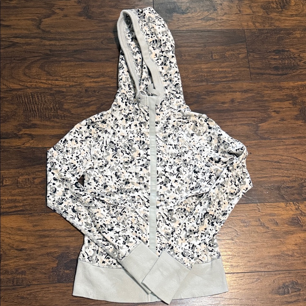 Lululemon Athletica Speckled Gray Hoodie